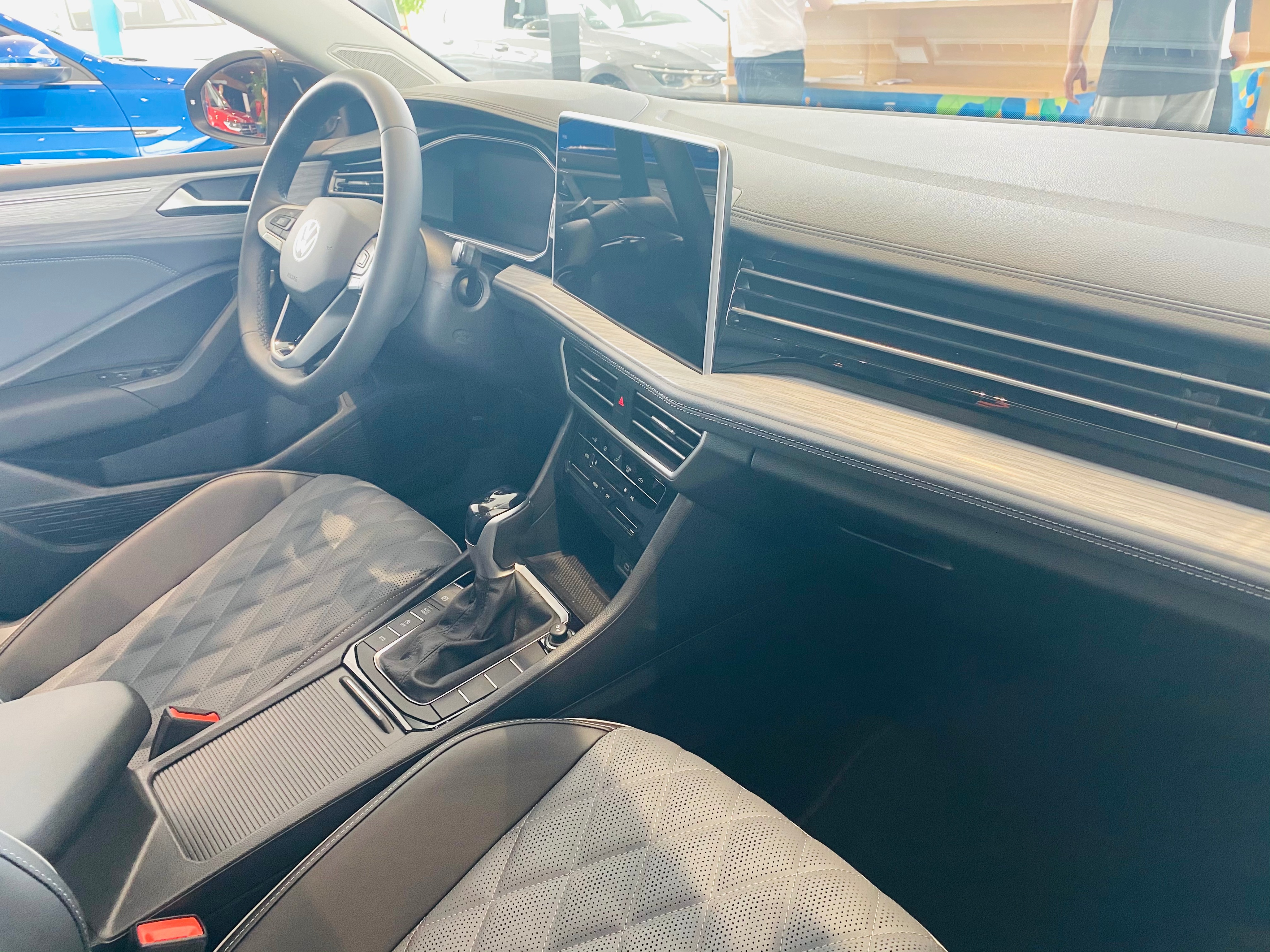 开了9年的老速腾,大众捷达和速腾的对比