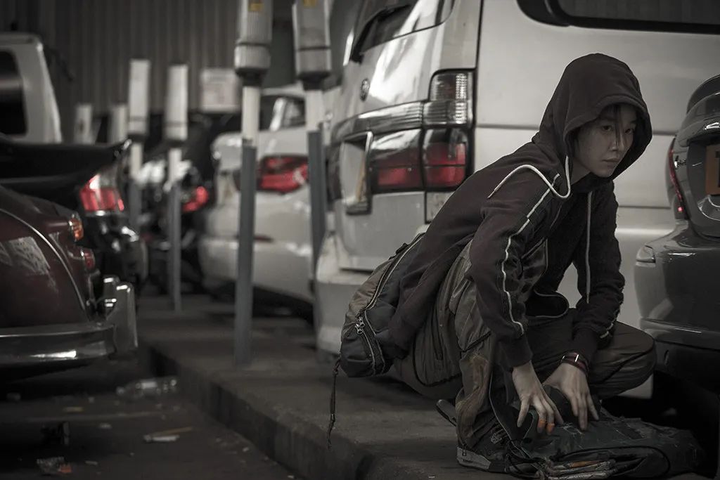 智齿香港片,智齿港片电影有没有彩色版