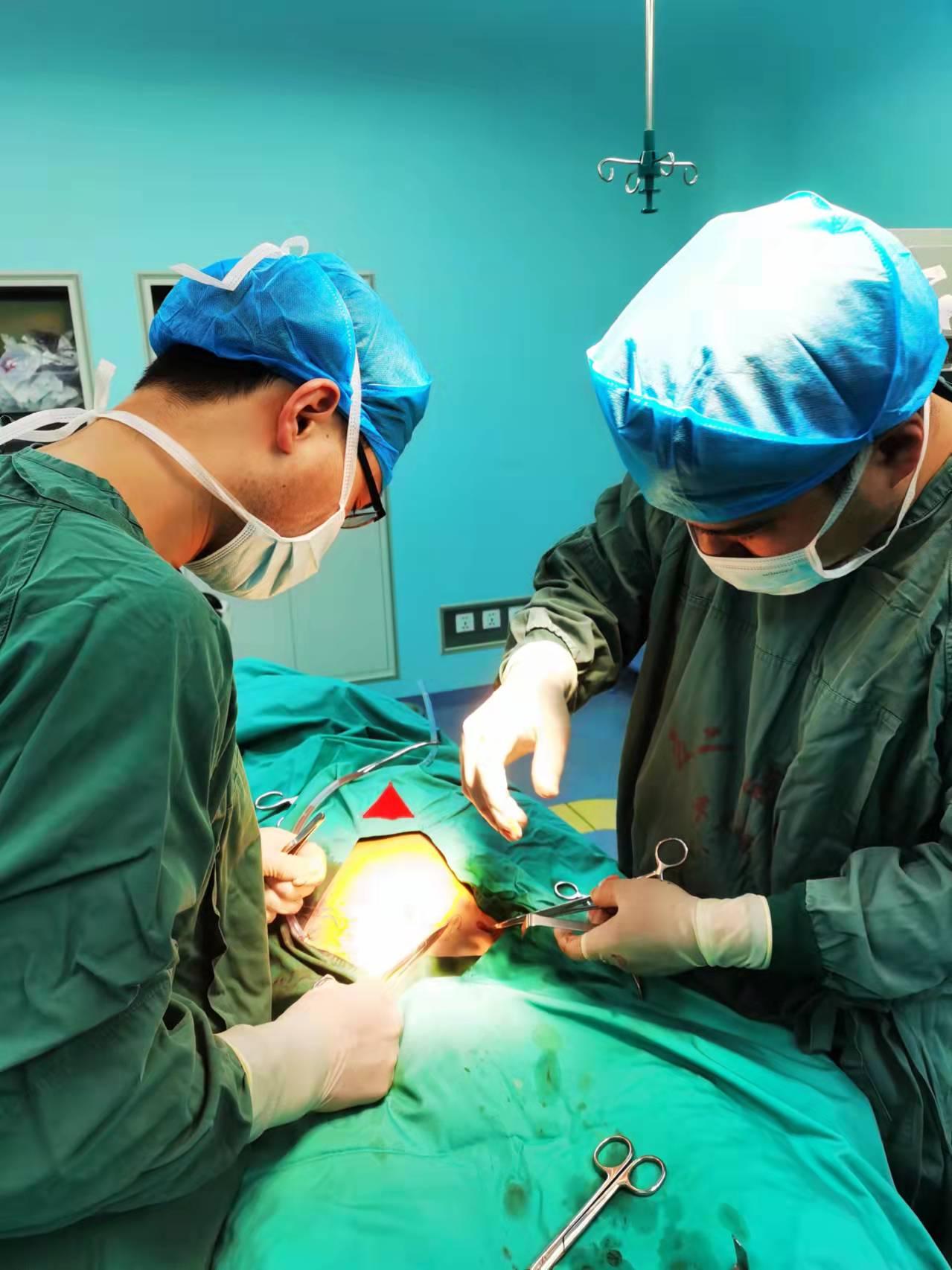 亲身经历阑尾穿孔手术过程，真是让人内心波涛汹涌