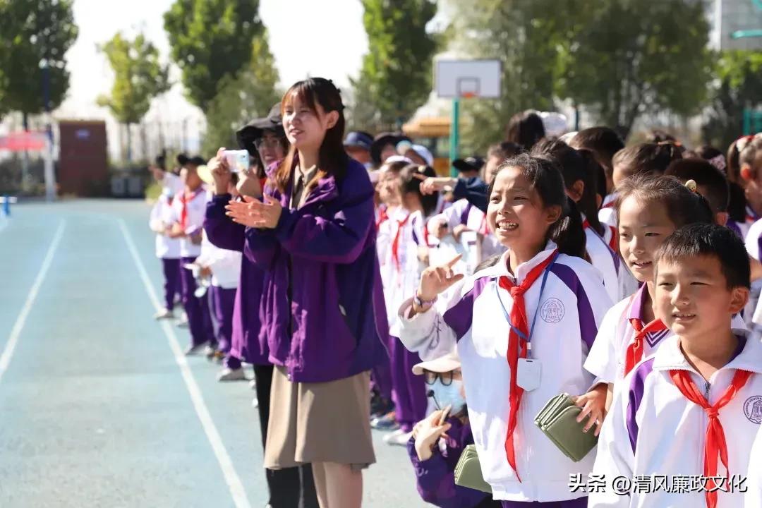 扬体育精神展学子风采,小学运动会弘扬体育精神