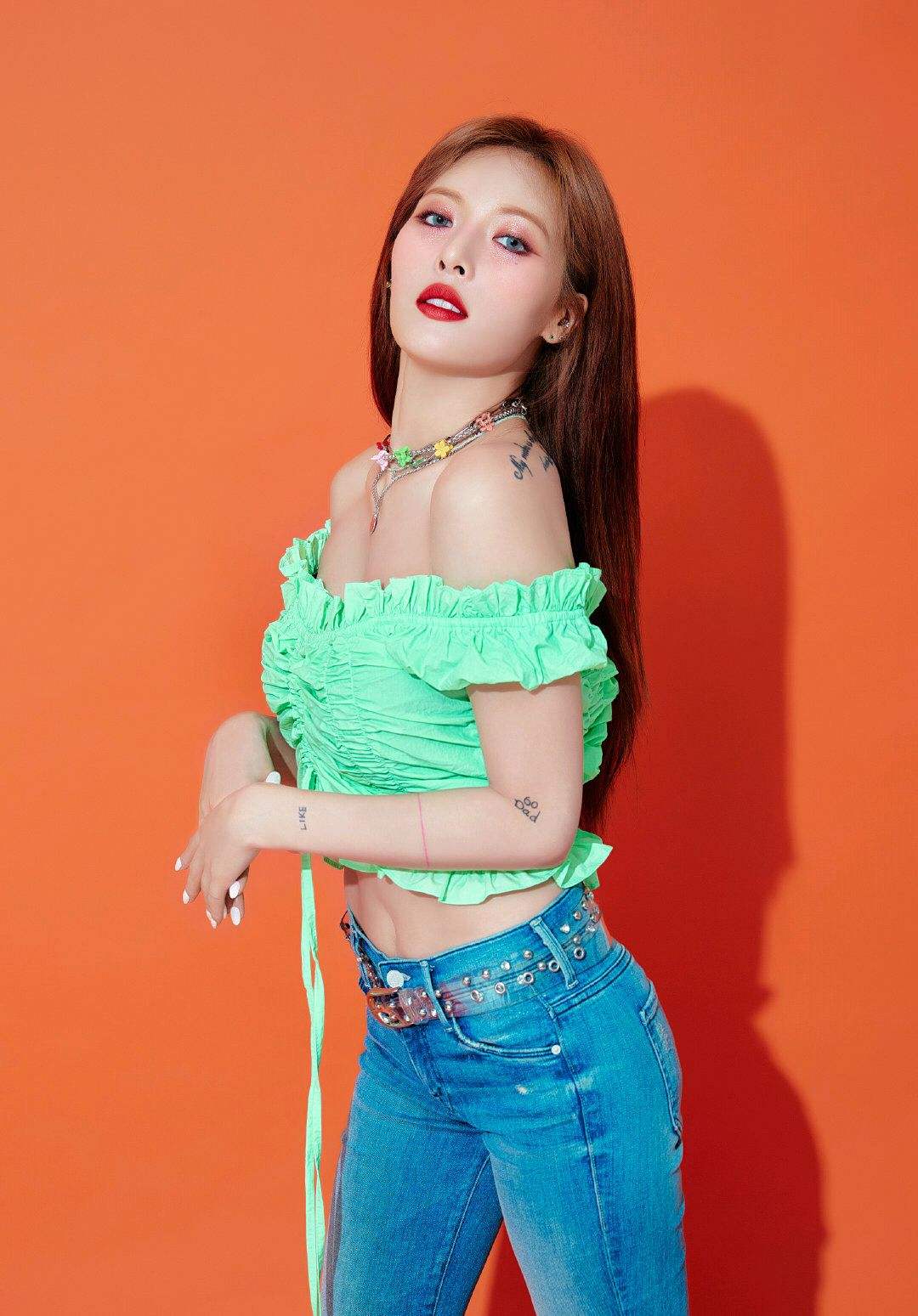 张贤胜和金泫雅写真,金泫雅puma写真