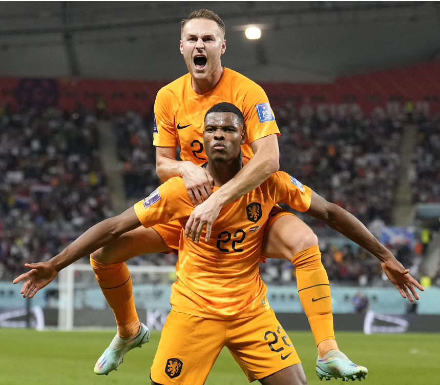 荷兰马车夫,荷兰海上马车夫被谁击败