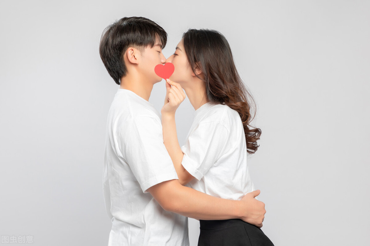 世界杯就要来了，有对象的女人，要注意了