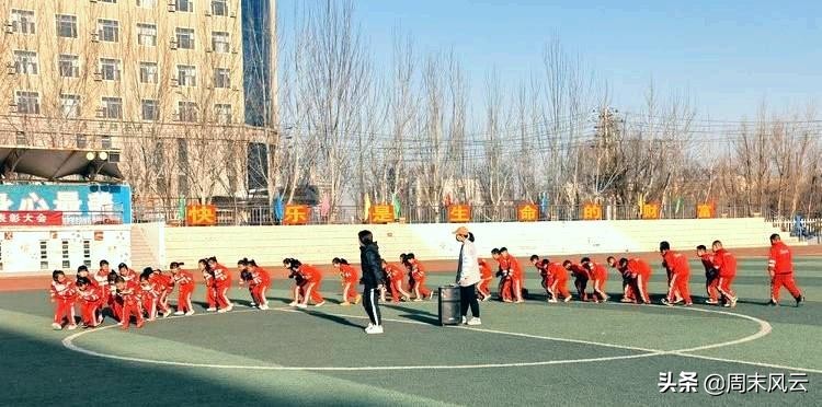 达拉特旗第七小学五一班课程表,达拉特旗第七小学五四班