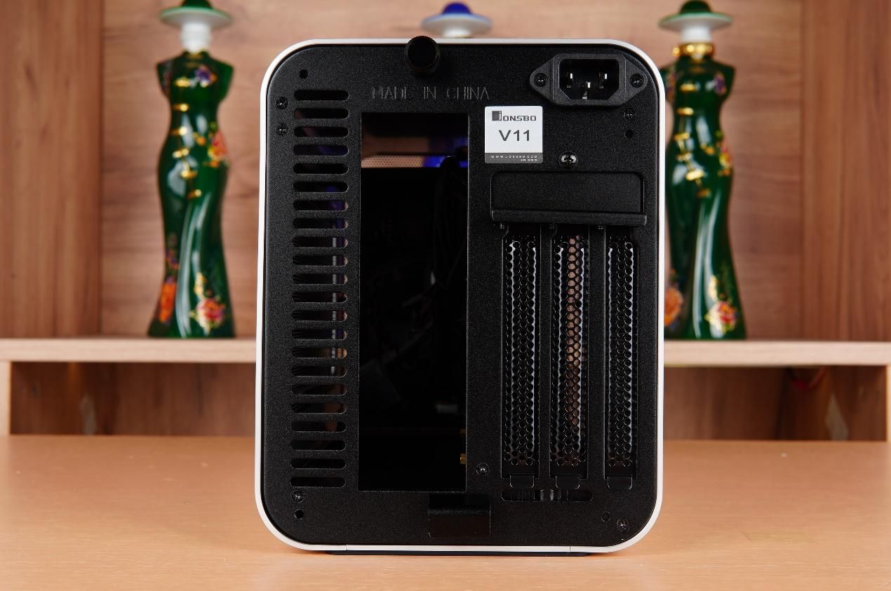 乔思伯v11机箱深度评测,乔思伯v11itx机箱