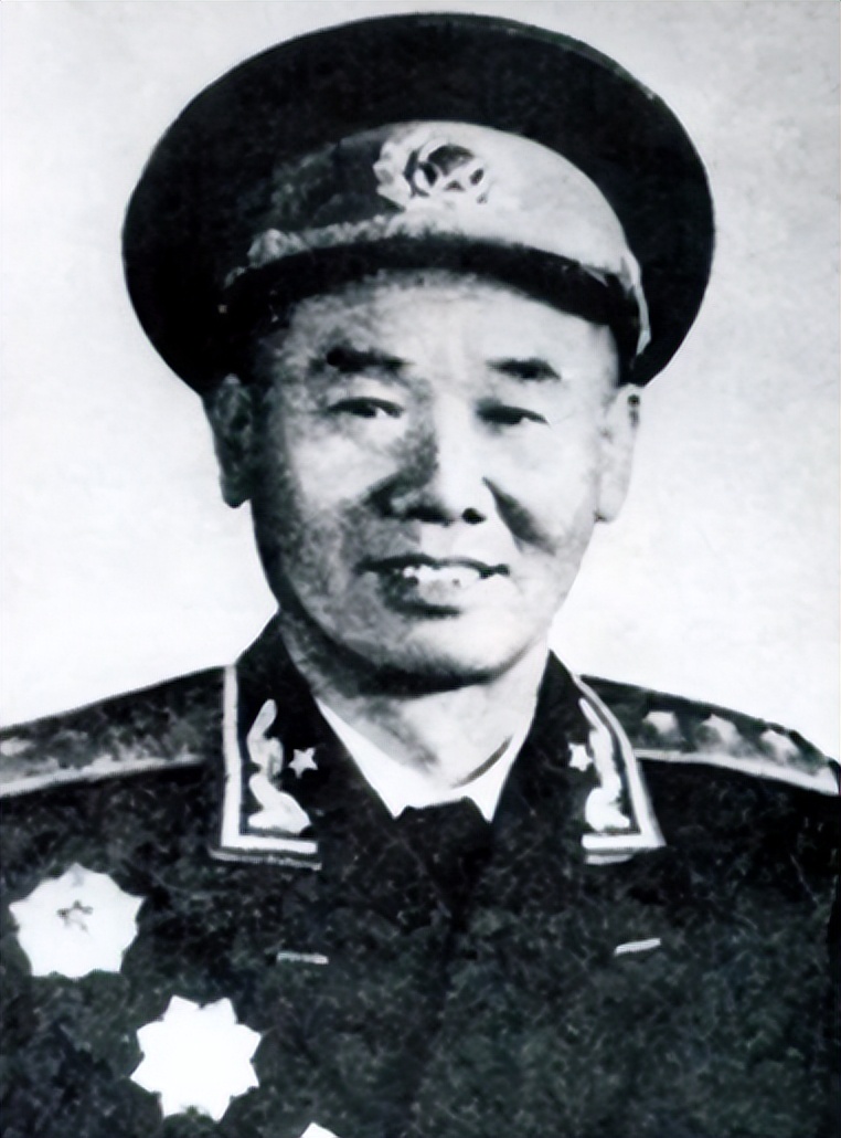 71年韩先楚向伟人反映陈再道近况，毛主席得知其欲工作：我来安排