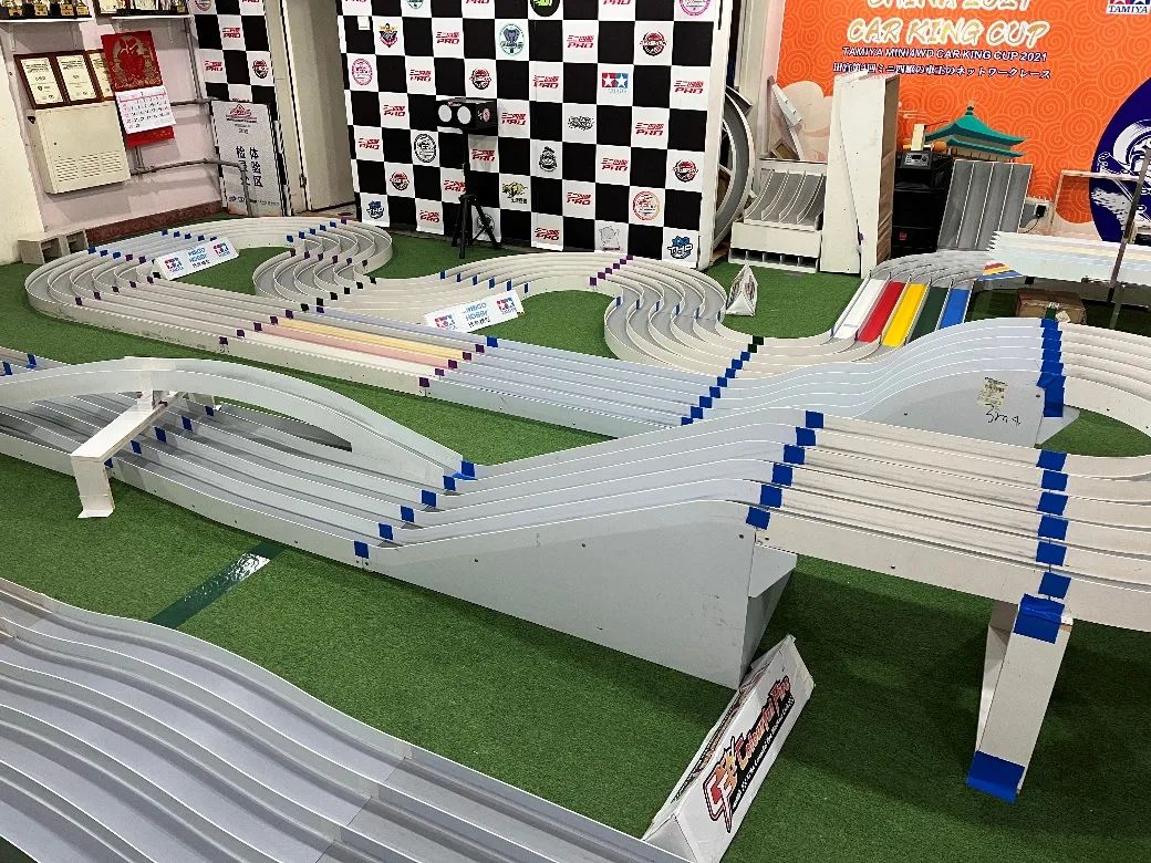 童年的四驱车大赛，现在被玩成什么样了？