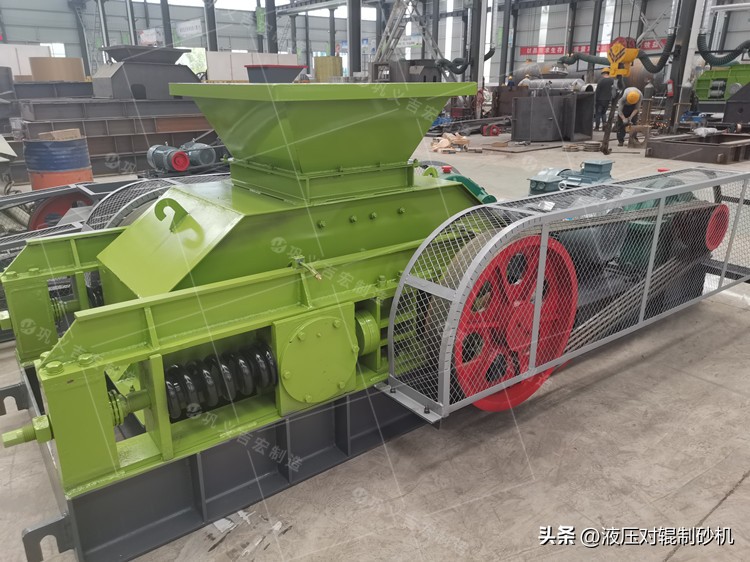 小型炉渣破碎机分选机,煤渣专用粉碎机多少钱一台