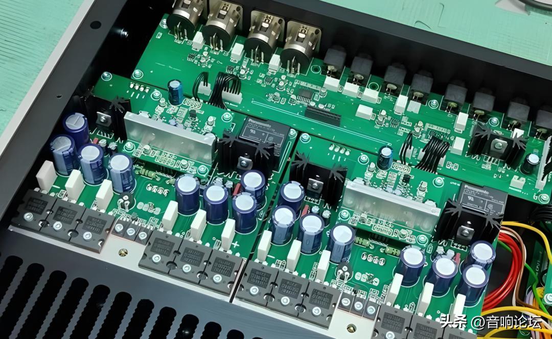 德国power功放,德国accusticarts功放怎样