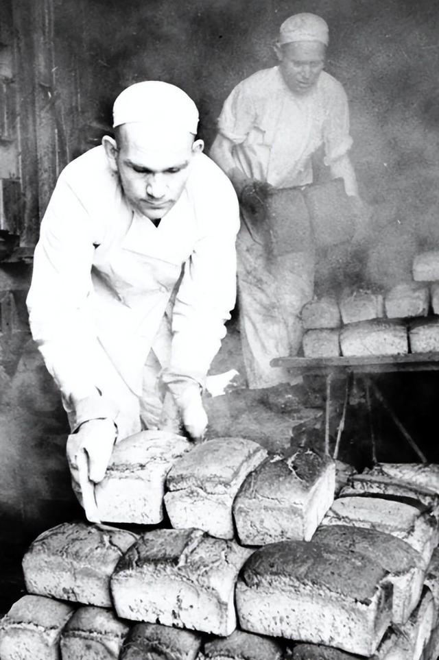 玩弄女明星，操控总统，公然支持部署萨德，韩国财阀乐天有多嚣张