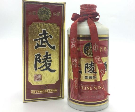 宝藏低价白酒推荐,超市里哪些便宜的白酒值得收藏