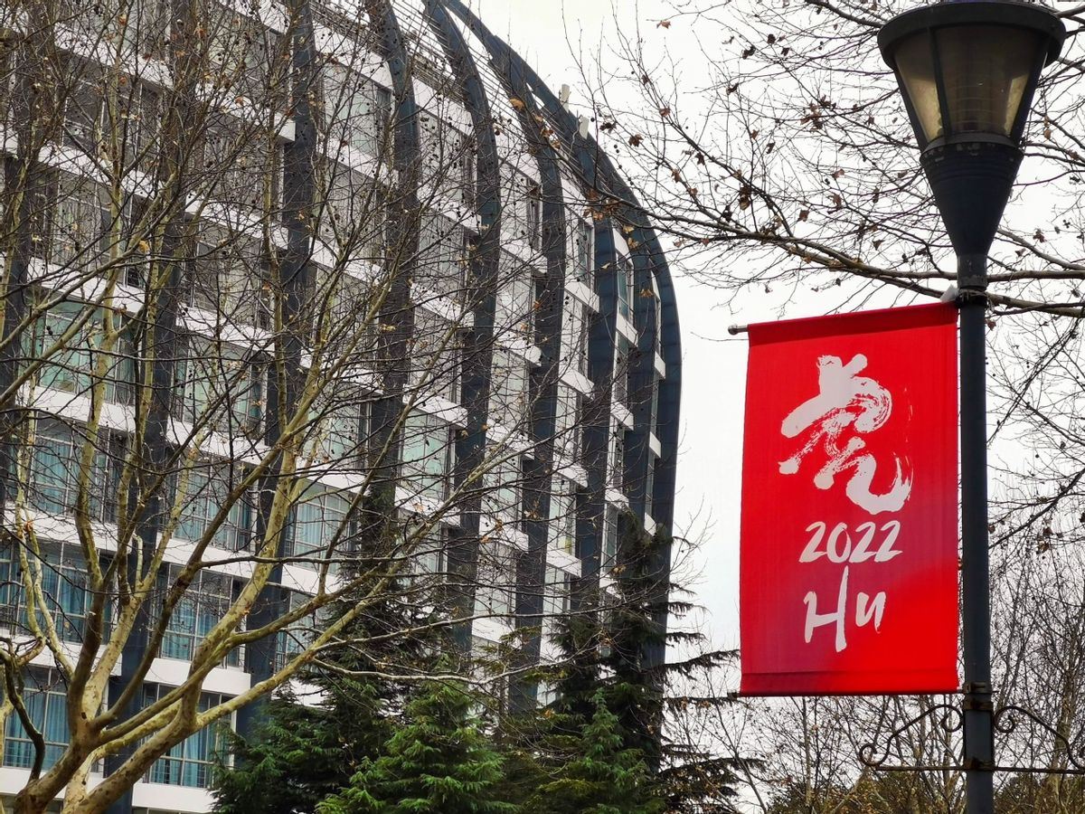 国际关注！上海科学家研发“柔性”电池，在-30℃“冻”一个月，仍可供电！