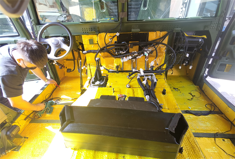 还你安静昆明丽声猛士汽车隔音改装大白鲨