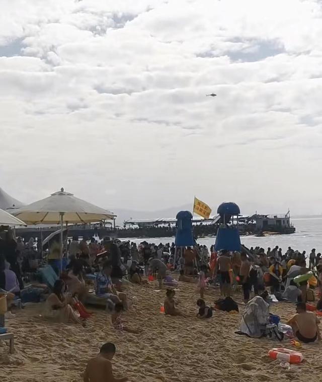 春节来三亚，他们后悔了：除夕在堵车中度过，菜市场买海鲜被要430元加工费