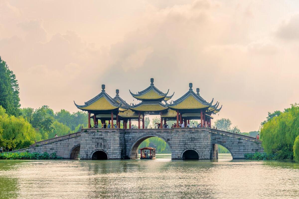 离枣庄近的江苏旅游景点推荐大全,江苏镇江旅游必去十大景点推荐