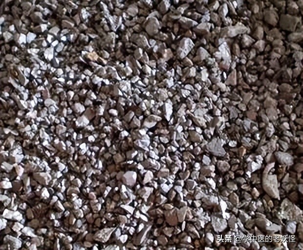 自然铜对骨折帮助有多大,促进骨折愈合和骨痂形成的药物