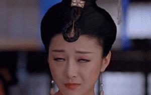 禁忌慾望：深夜影院里的诱惑镜头