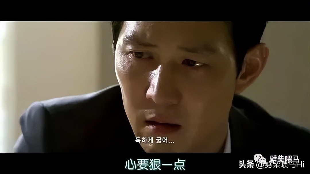 新世界丁青和李子成打天下的时候,新世界丁青李子成冲出来挡住车