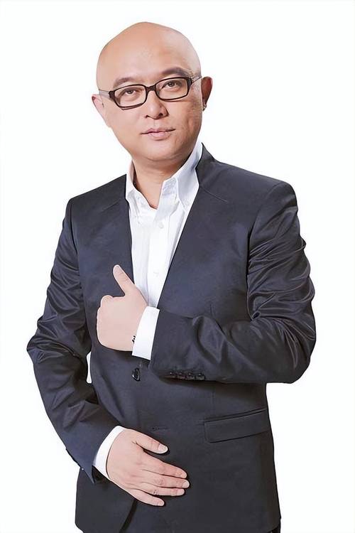 孟非主持人现状,孟非淡出主持界了吗