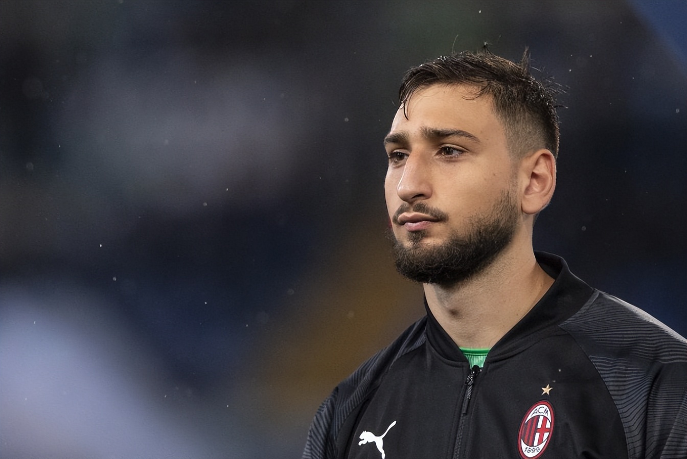 巴黎圣日耳曼零转会费,欧冠巴黎最新引援