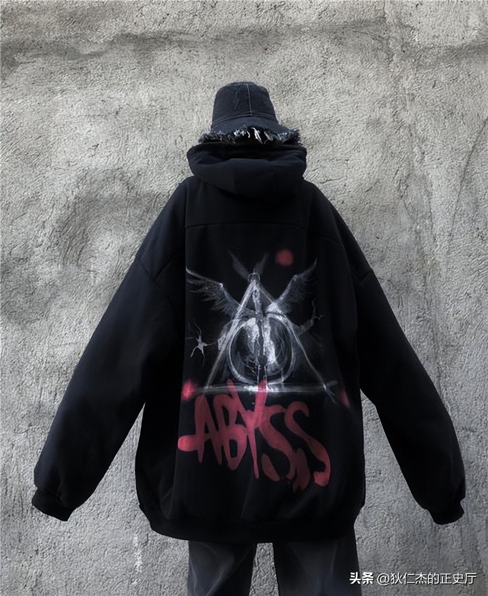 各个国家服饰的特点和由来简介,各个国家的服饰文化