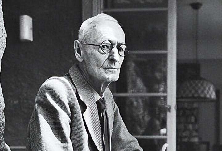 赫尔曼·黑塞小说,赫尔曼黑塞书讲的什么