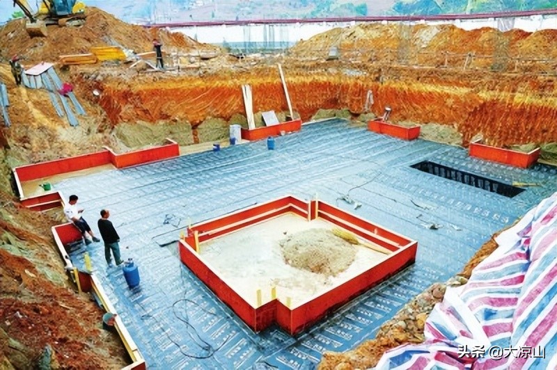 甬凉协作首个社会资本主导的轻工劳动密集产业项目“长荣索玛”开工建设东西协作促结缘专班服务强保障