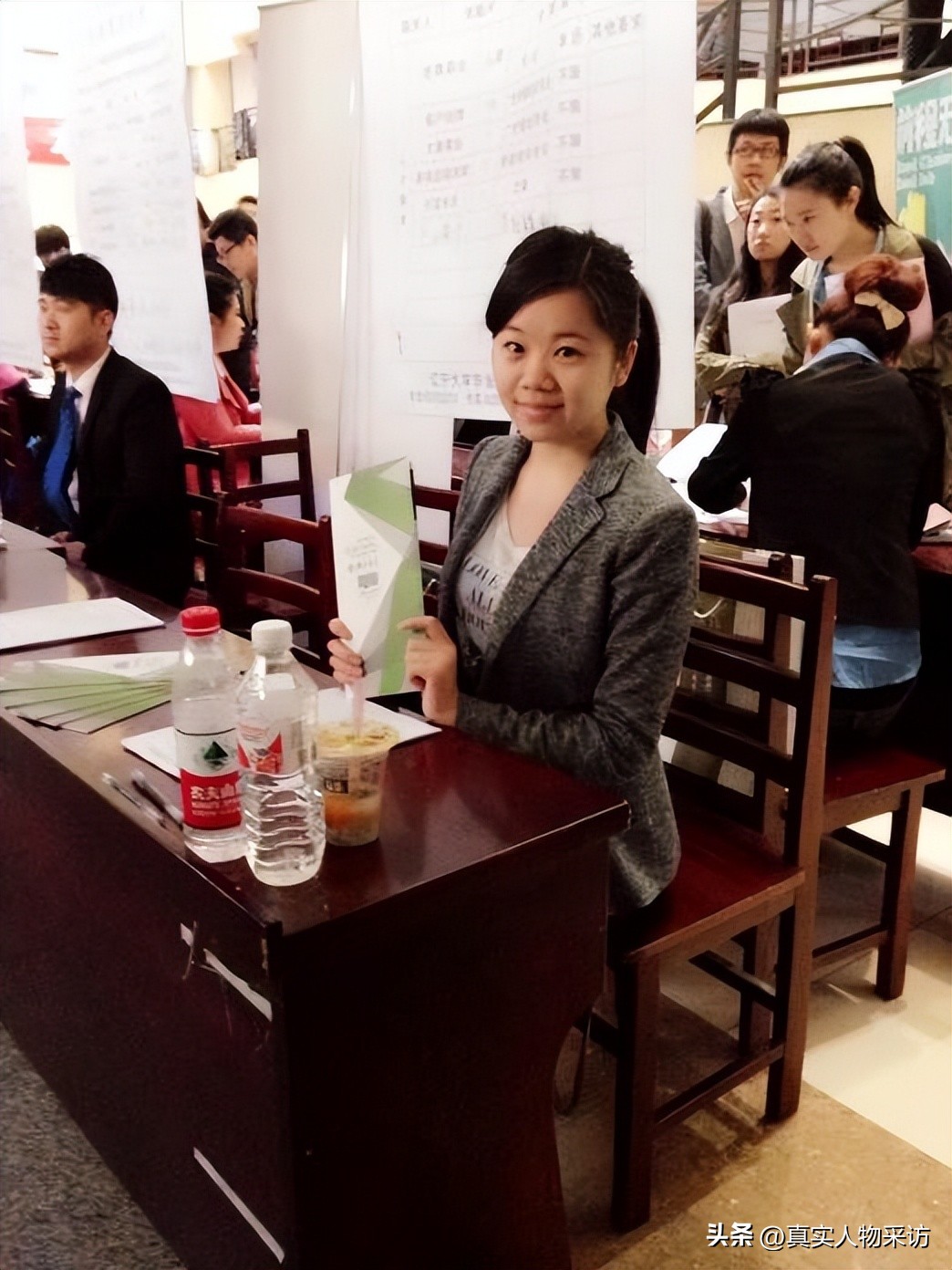 我，90后妹子，到澳洲矿区做后勤，月薪5万，但得刷男厕小便池