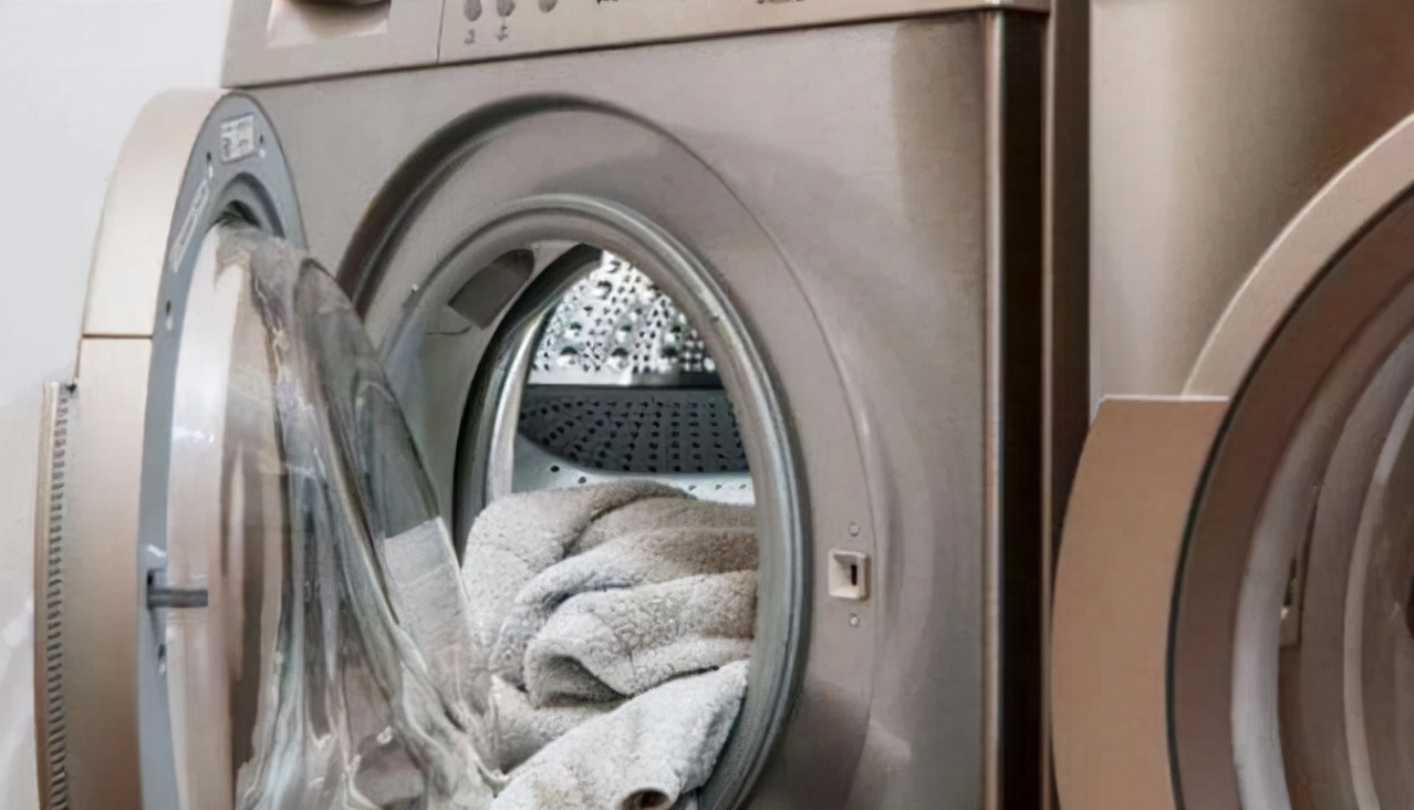 全自动洗衣机怎样打开洗衣机门,海尔洗衣机打不开洗衣机门怎么办