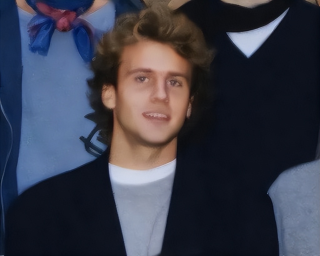 法国第一夫人的奢侈生活,法国第一夫人奢侈品