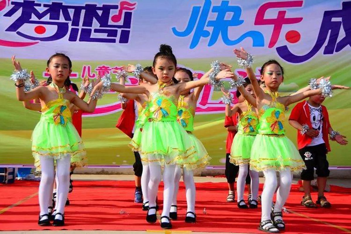 儿童节最辛苦的其实是孩子们,变味的六一