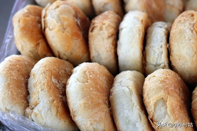 五十块钱的礼物哄得老人挺高兴