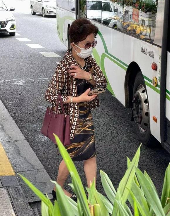 上海时尚奶奶短发,上海时尚奶奶发型短发