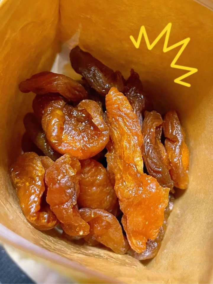 适合囤在宿舍的零食有哪些,学生党必备平价零食有哪些