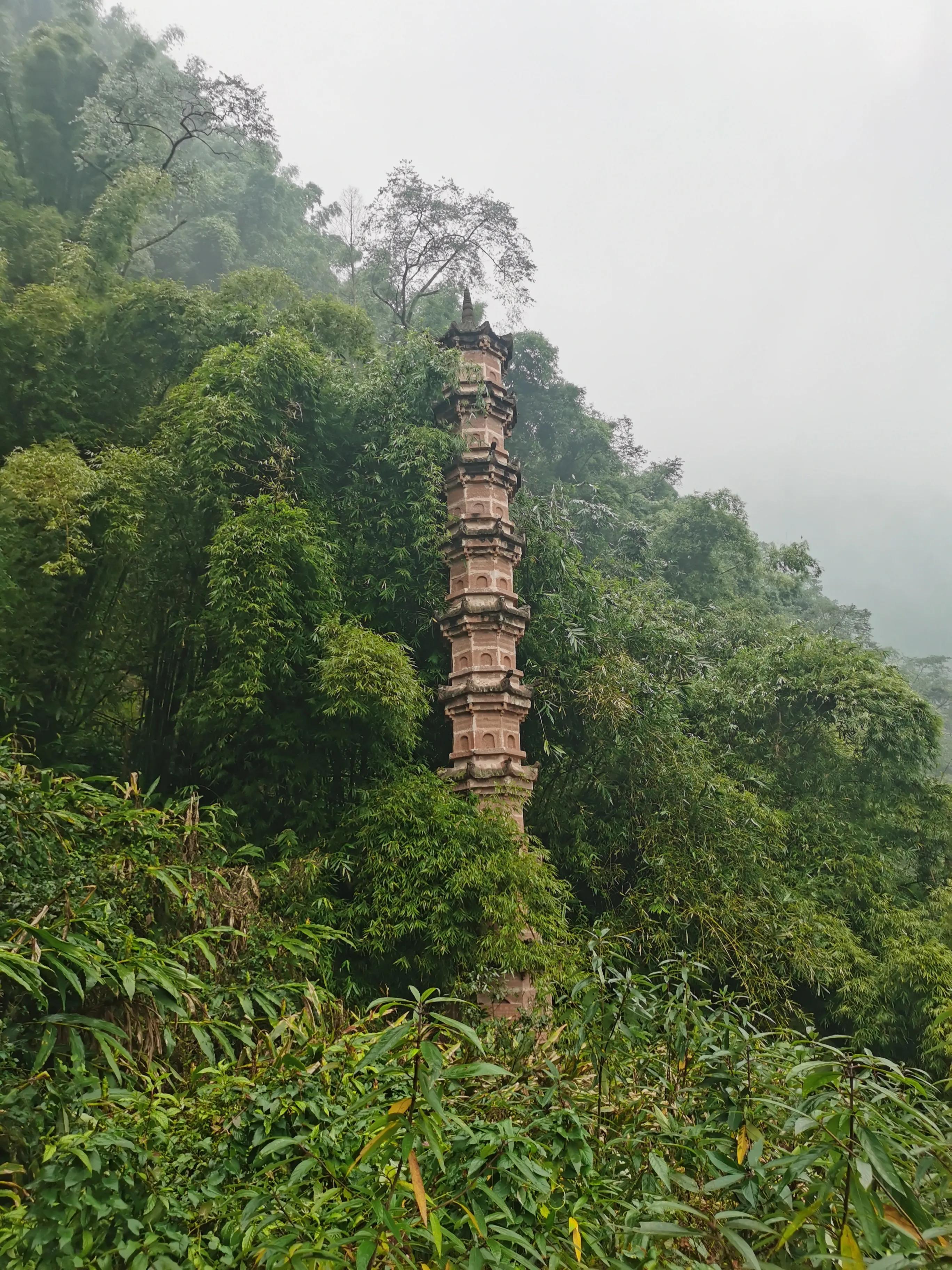 一座遗落在甘加秘境的千年古城,一座历尽了沧桑的古城