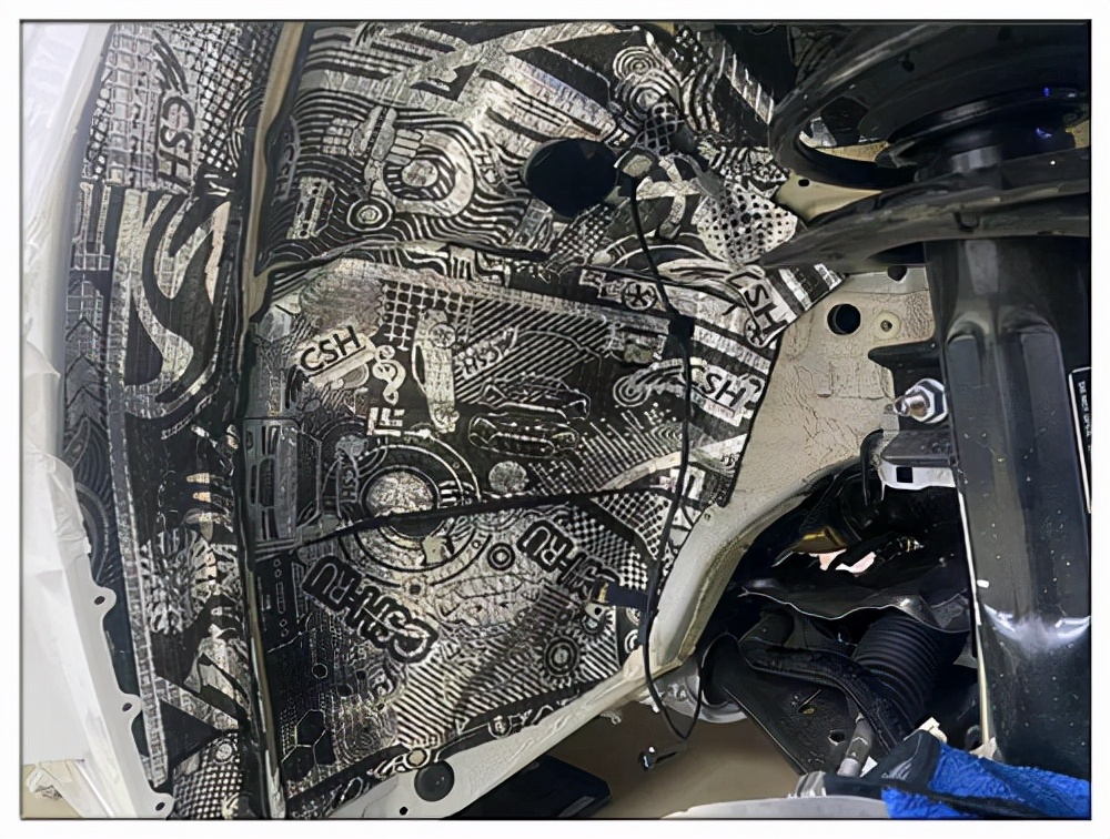 昆山隔音玻璃加装,昆山汽车音响改装宝马