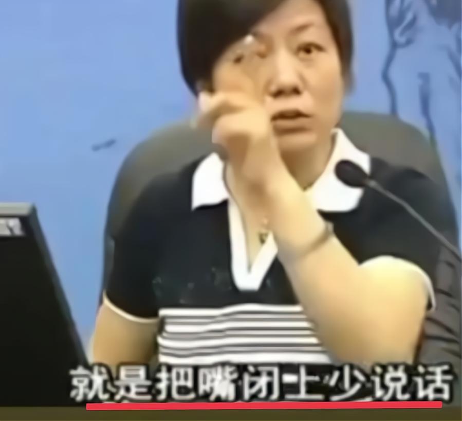 被孩子气哭的家长怎么安慰,被自己初三孩子气哭感觉很绝望