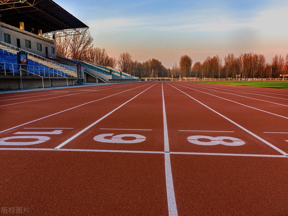 400米跑道尺寸详细,标准足球场跑道尺寸图