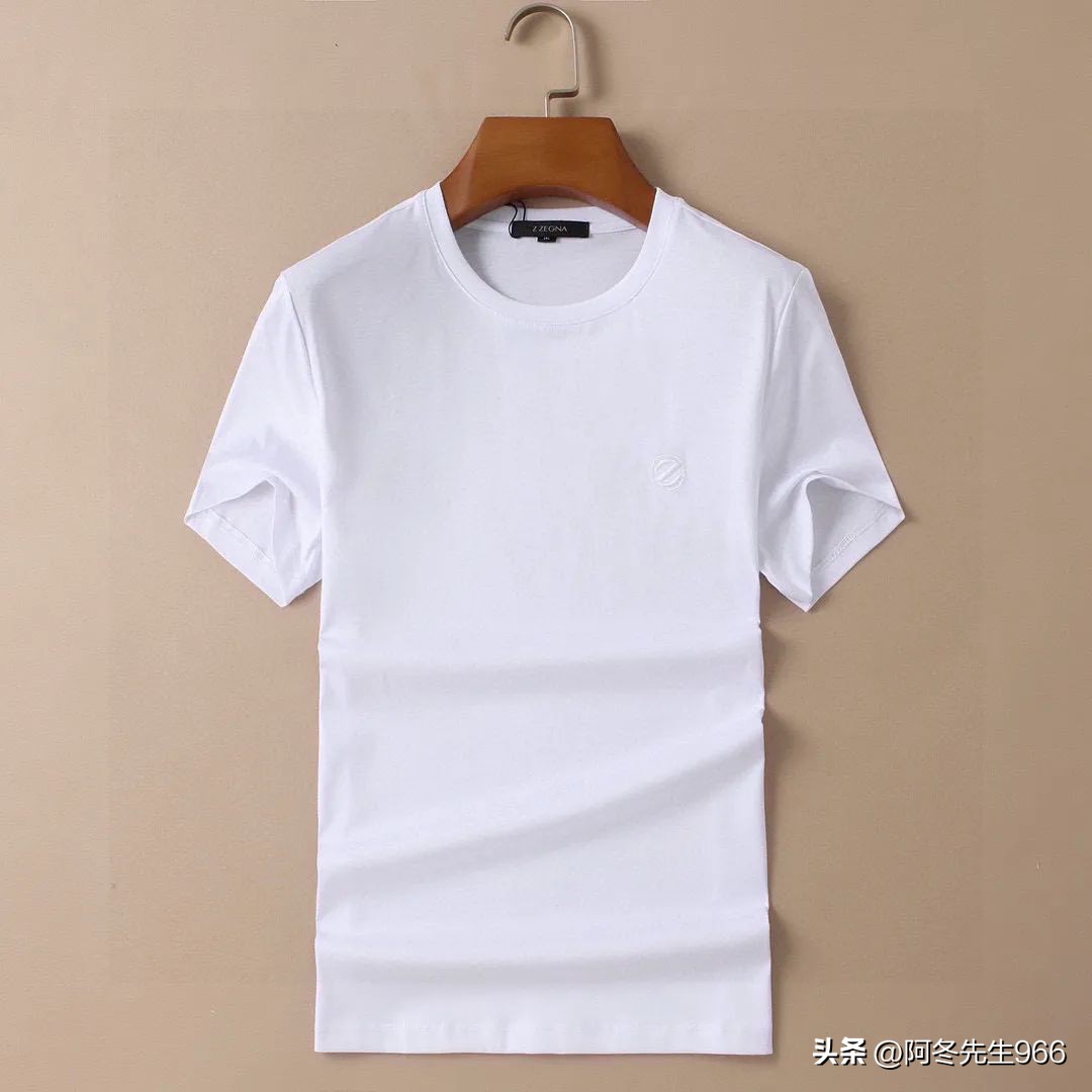 男士冰丝短袖t恤圆领,男士商务休闲短袖t恤搭配技巧