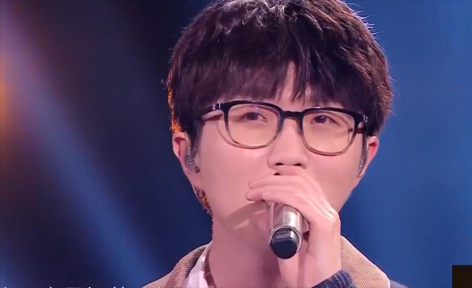 杨坤跨年演唱会最新视频,杨坤2023跨年晚会有唱歌吗