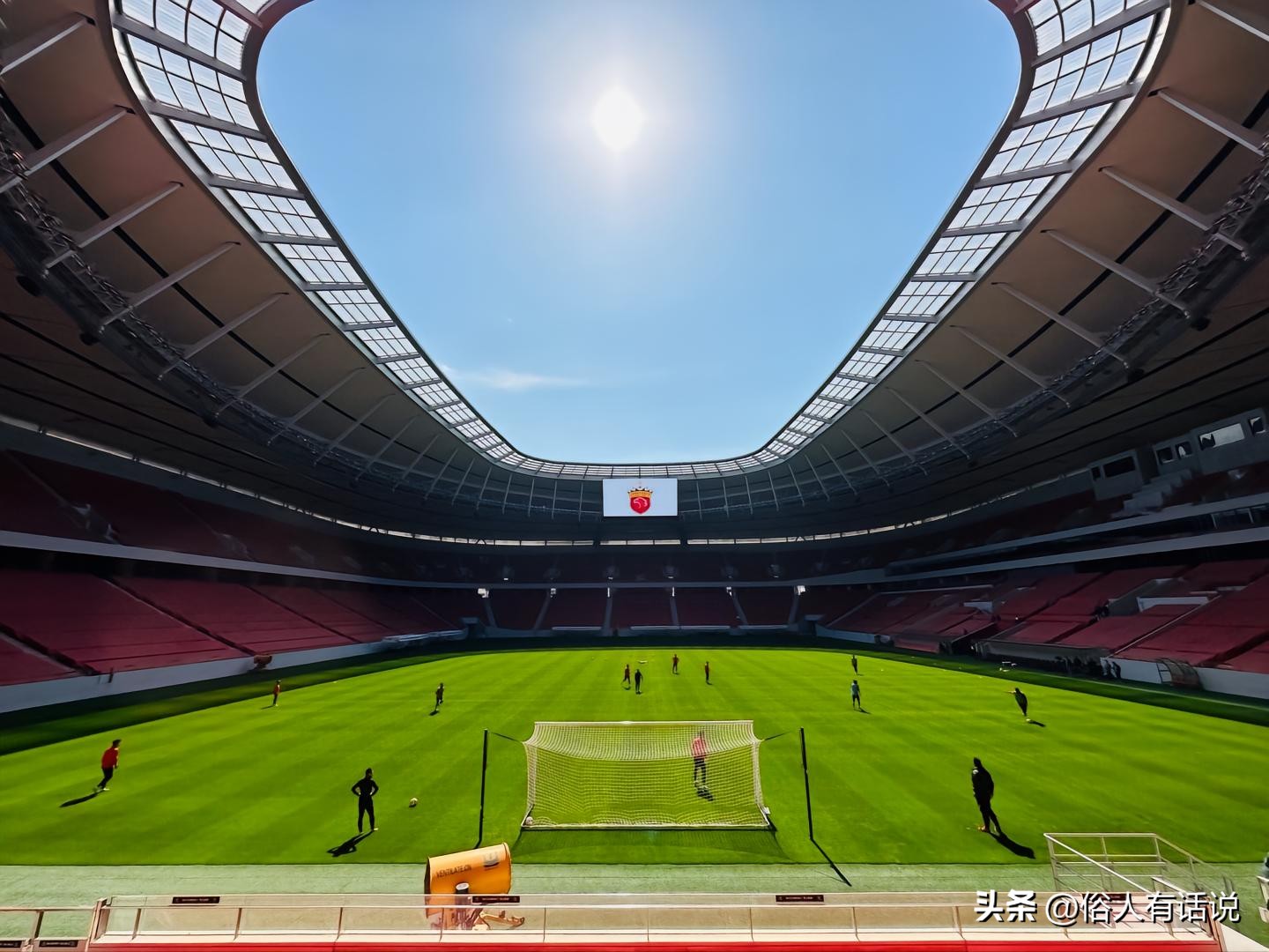 武汉专业足球场最新进展,武汉塔子湖足球场