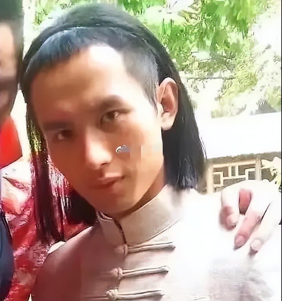 不只是肖战受委屈，刚2023，品牌商就开始靠明星作妖了？