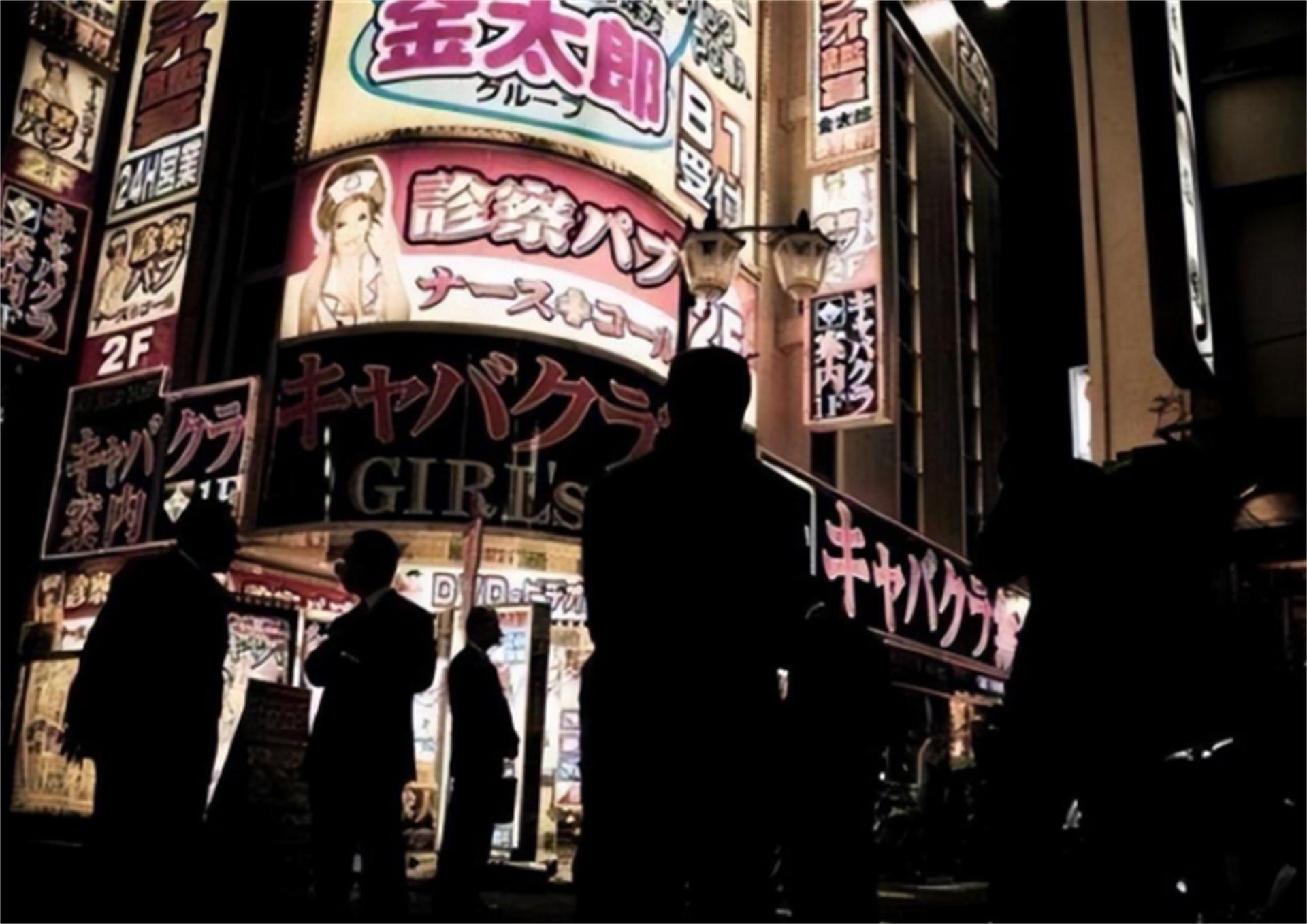 年度创收700亿美元,AV电影火遍全球,日本情色业为何如此发达?