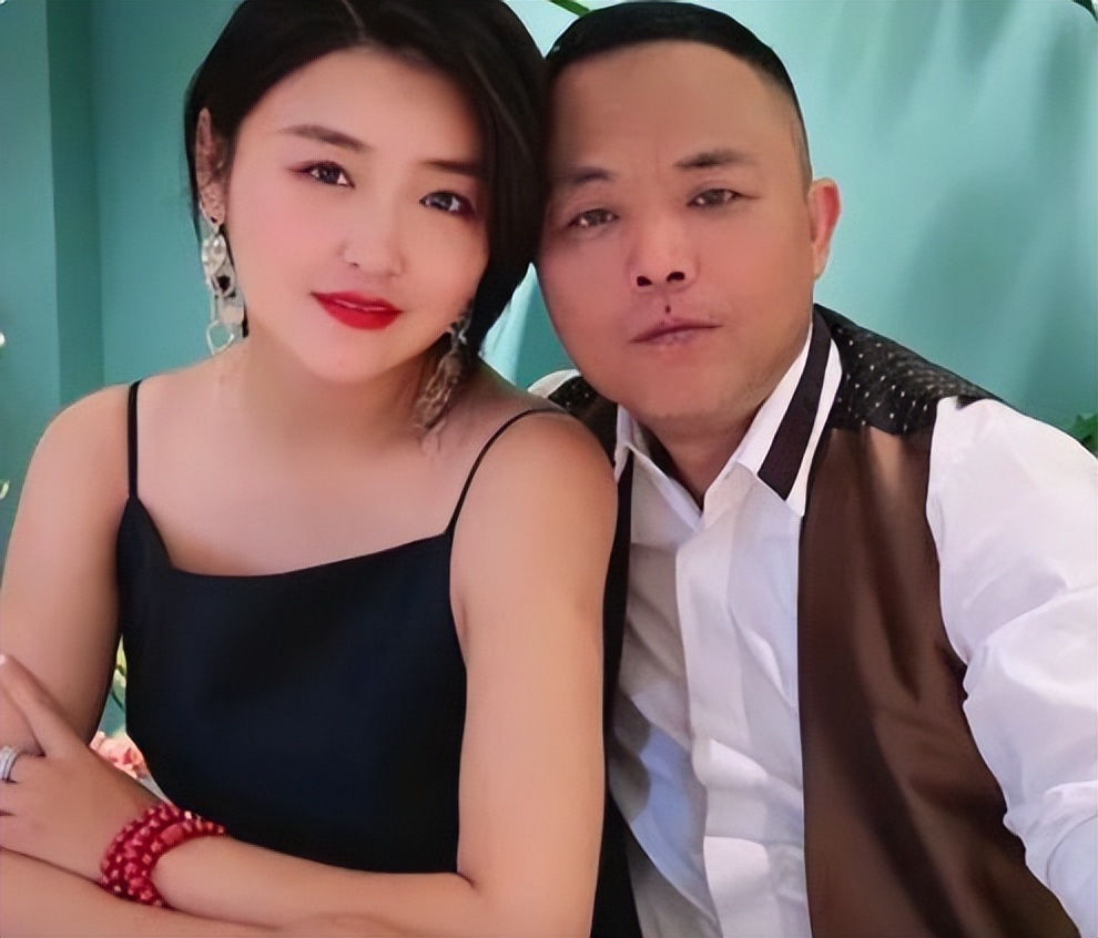 娇娇前夫个人简介,娇娇和前夫的合影照