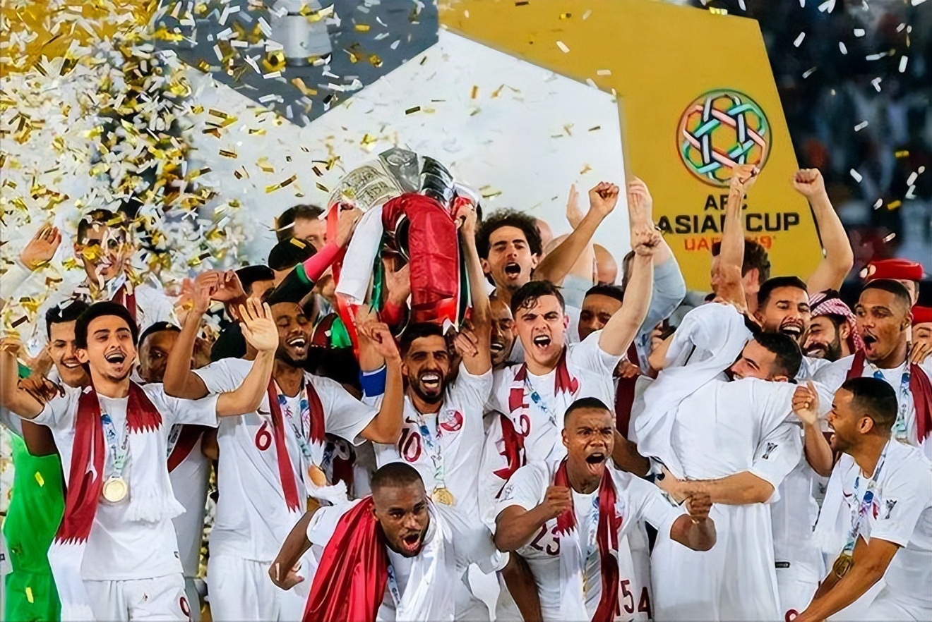 卡塔尔告负，伊朗惨败，卡日韩沙伊澳亚洲球队世界杯都要完犊子了