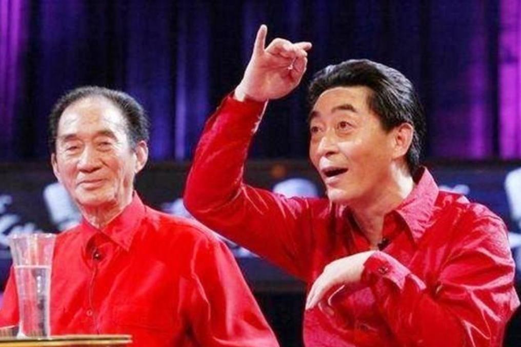 六小龄童哭灵,六小龄童送别大师兄