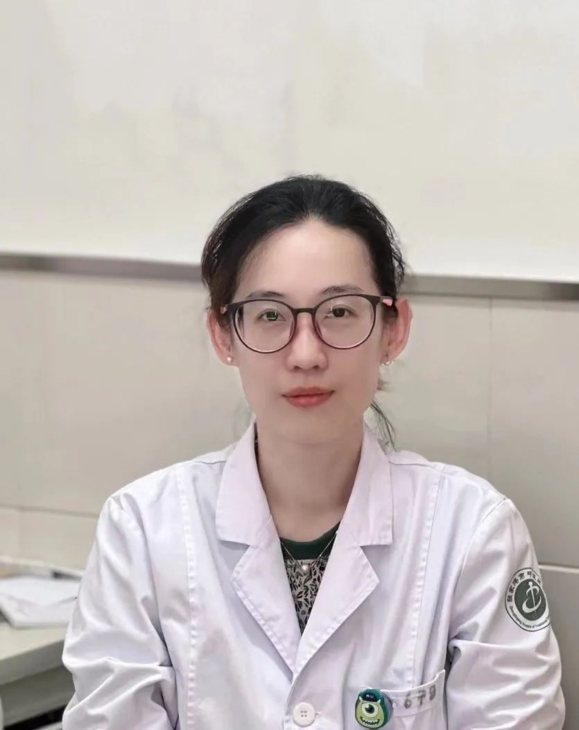 致敬最美医生的片段,致敬最美医生视频