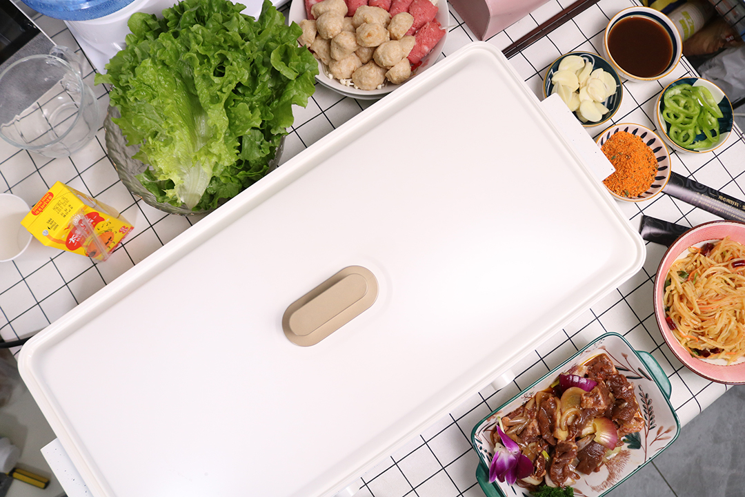 登上饭桌的移动灶台用乐视嗨烤盘才知道在家吃烤肉到底有多香