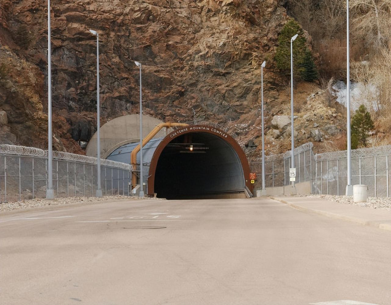 为了防止核战争制定的计划,防核战争的山洞军事基地