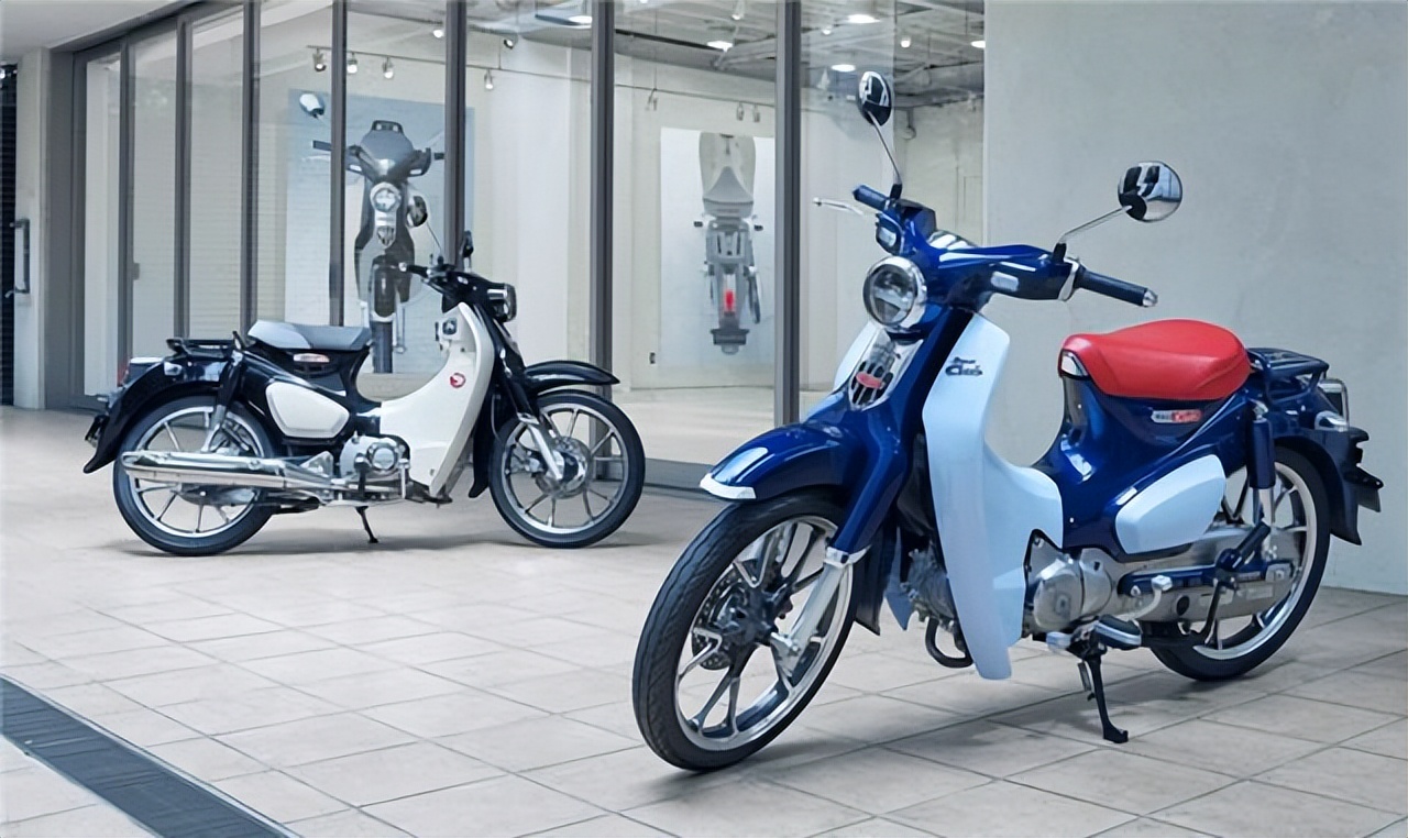 本田c125幼兽深度测评,本田超级幼兽supercubc125